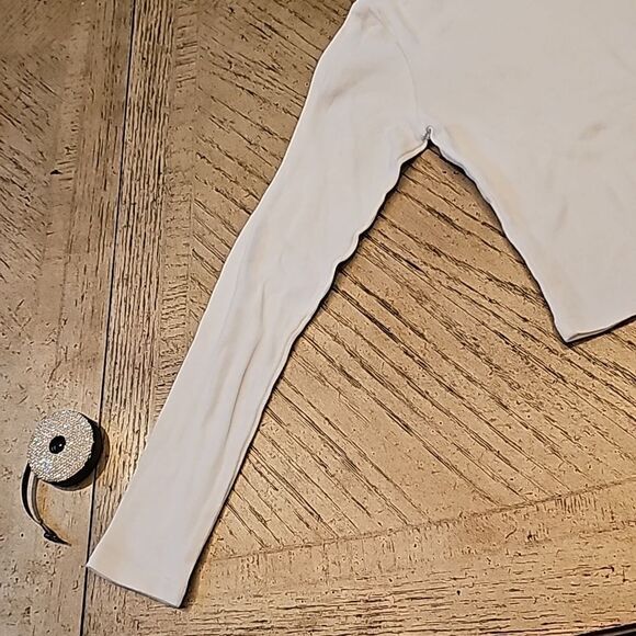 White long sleeve crop top size 7/8 girls 100% cotton - Picture 2 of 10